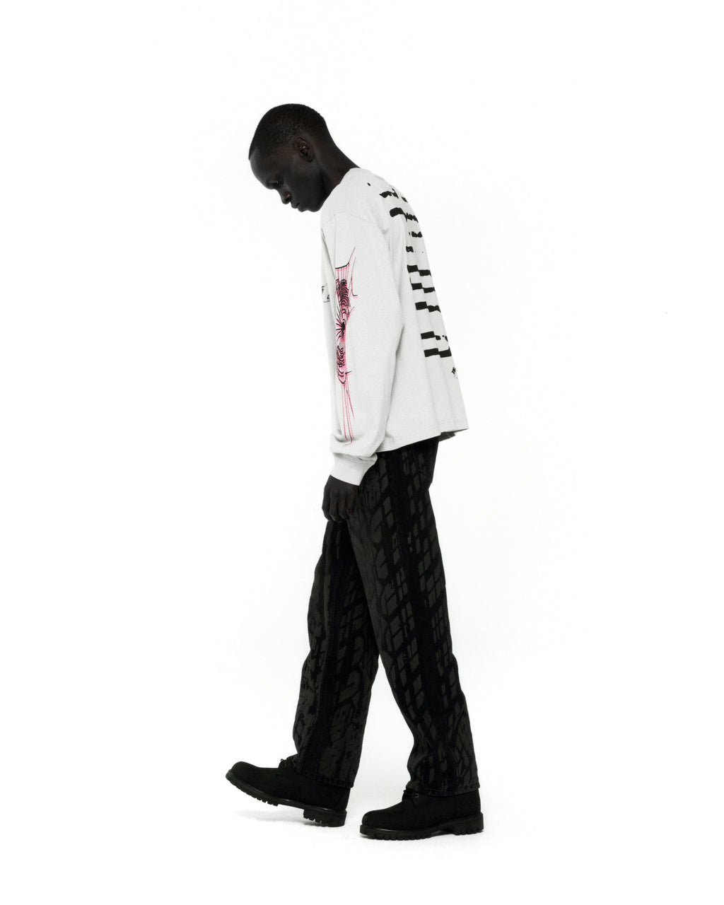 WAIT LONGSLEEVE