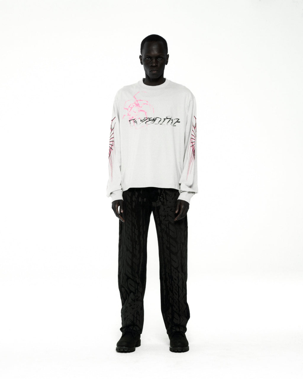 WAIT LONGSLEEVE