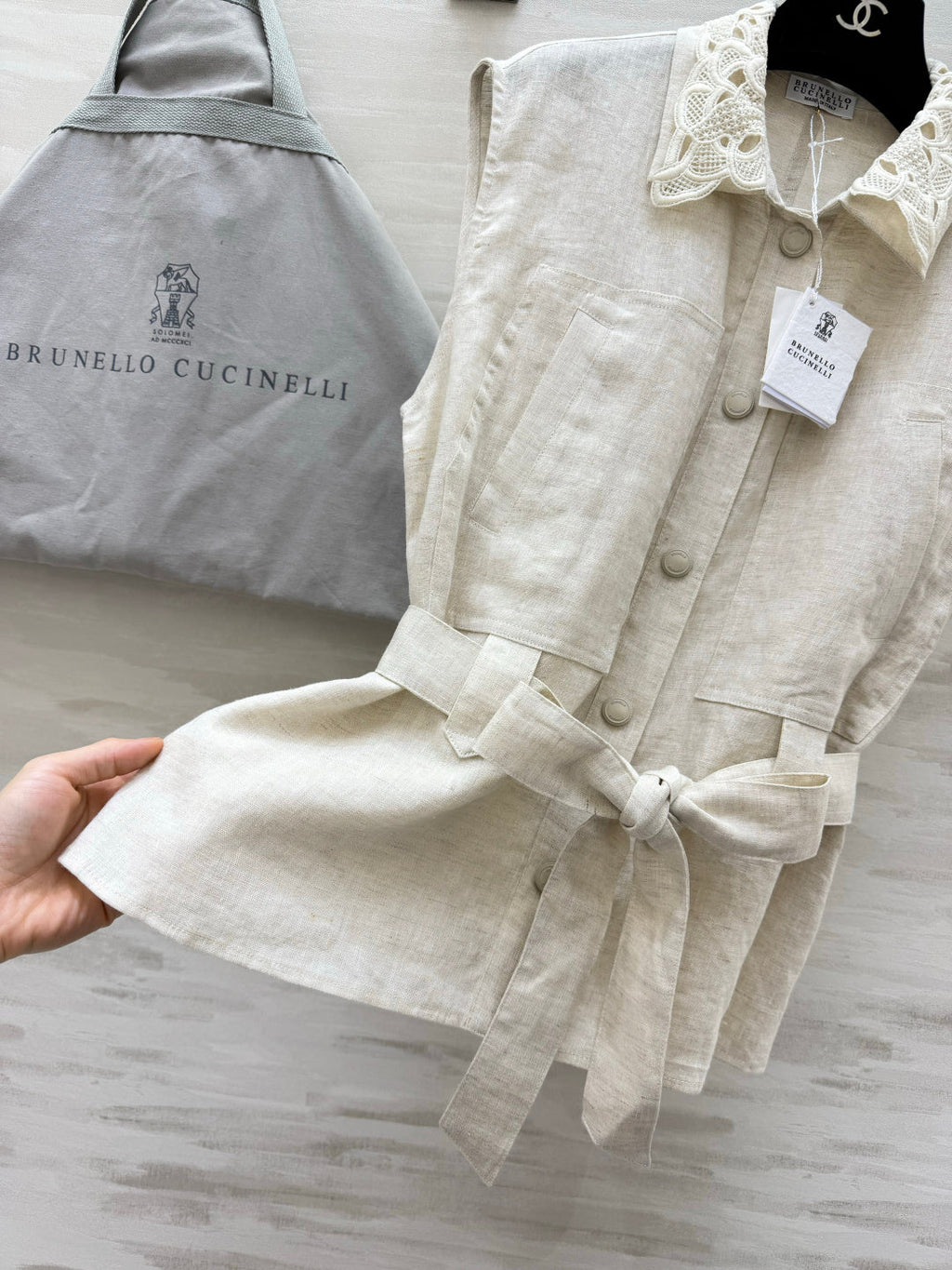 Brunello Cucinelli Vest Cream Linen 396981