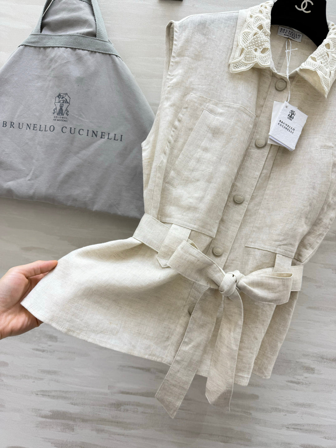Brunello Cucinelli Vest Cream Linen 396981