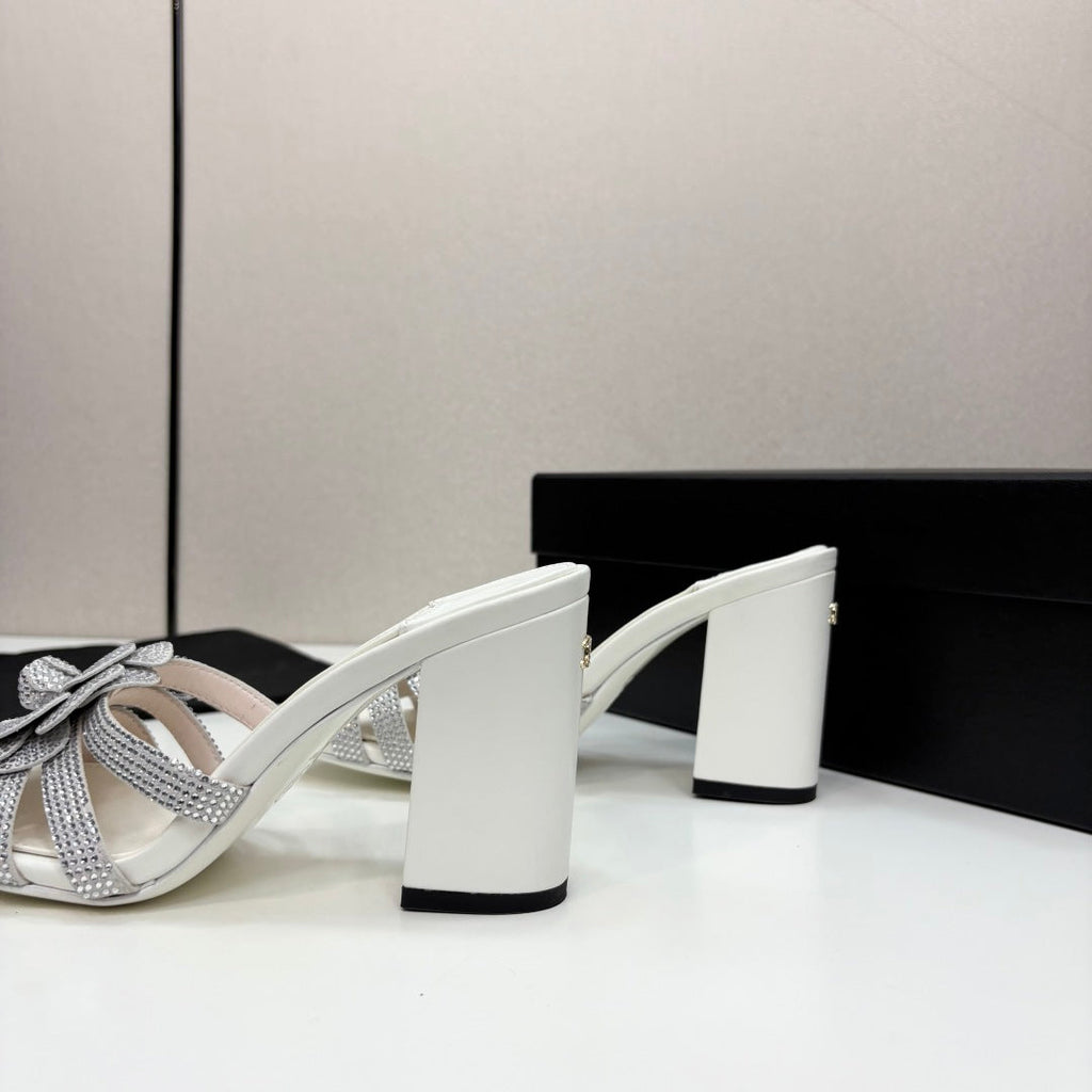 CC 25 Camellia Open Heel Mule Sandals 90mm Silver Stone Grain And Sheepskin 368845