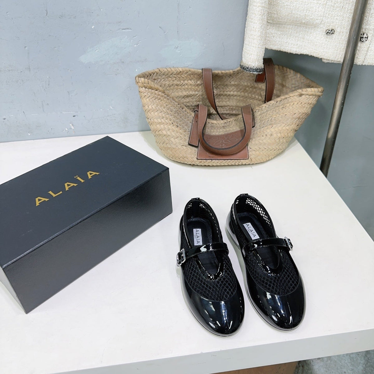 Alaia Ballet Flats Black Mesh Patent Leather 674310