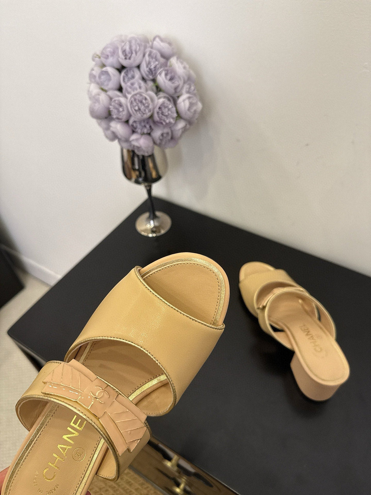 CC 25 Mule Beige Calfskin 365810