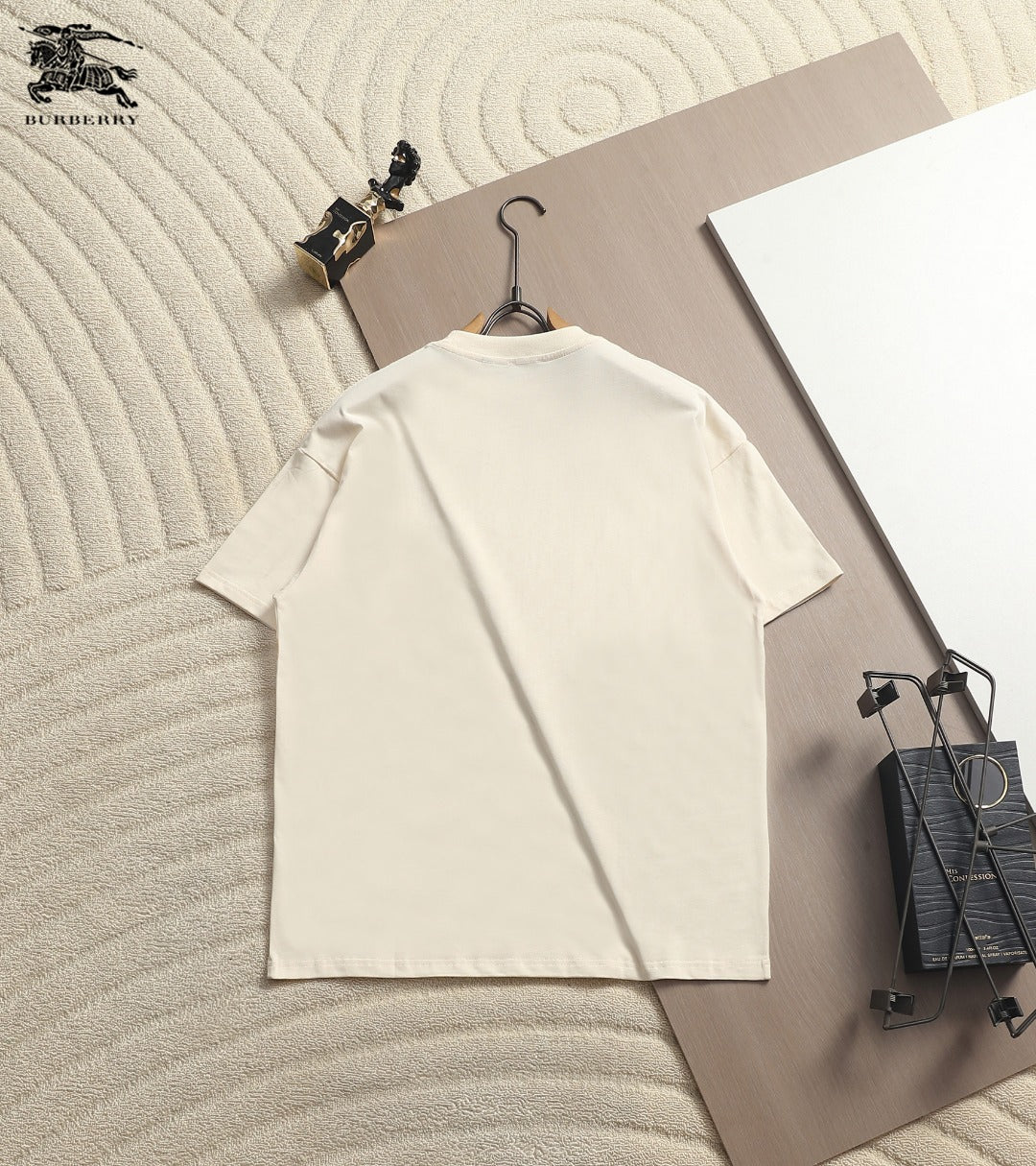 Burberry Men Knight Oversized T-Shirt Cream Yellow Cotton