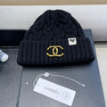 BEANIE HAT IN BLACK WOOL 431707