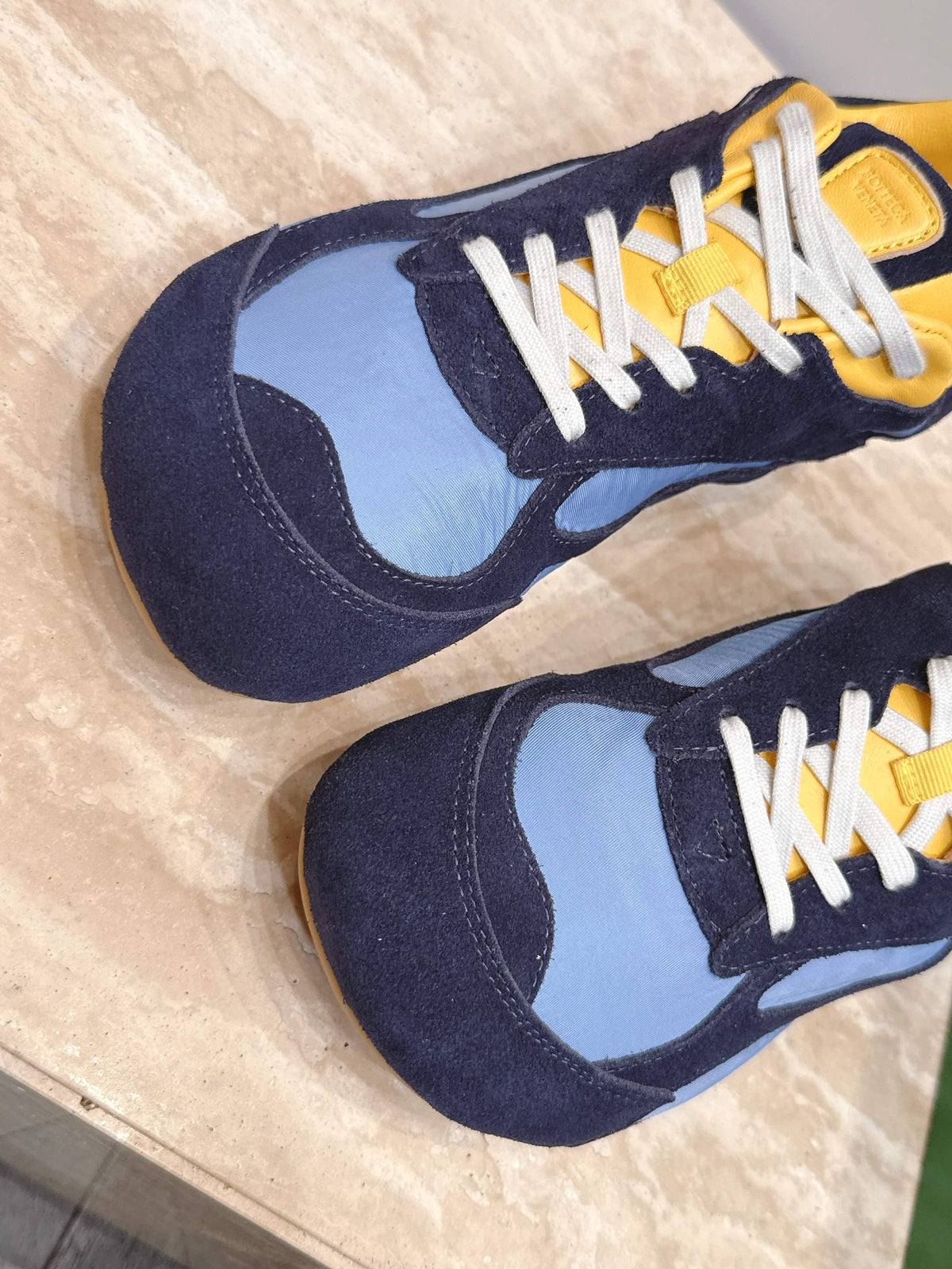 BV Orbit Flash Retro Sneake Blue Suede 934419