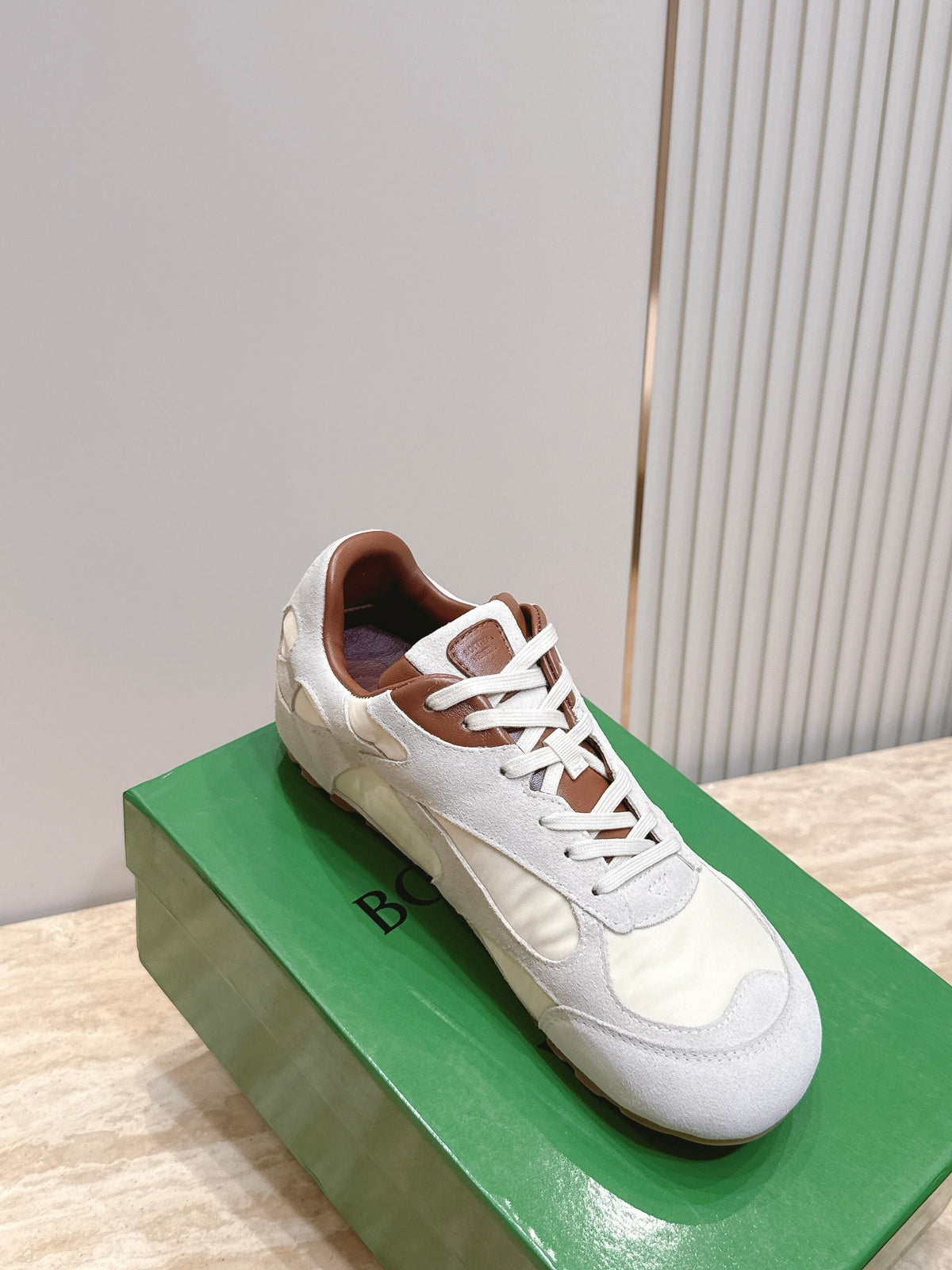 BV Orbit Flash Retro Sneaker Light Grey Suede 934421