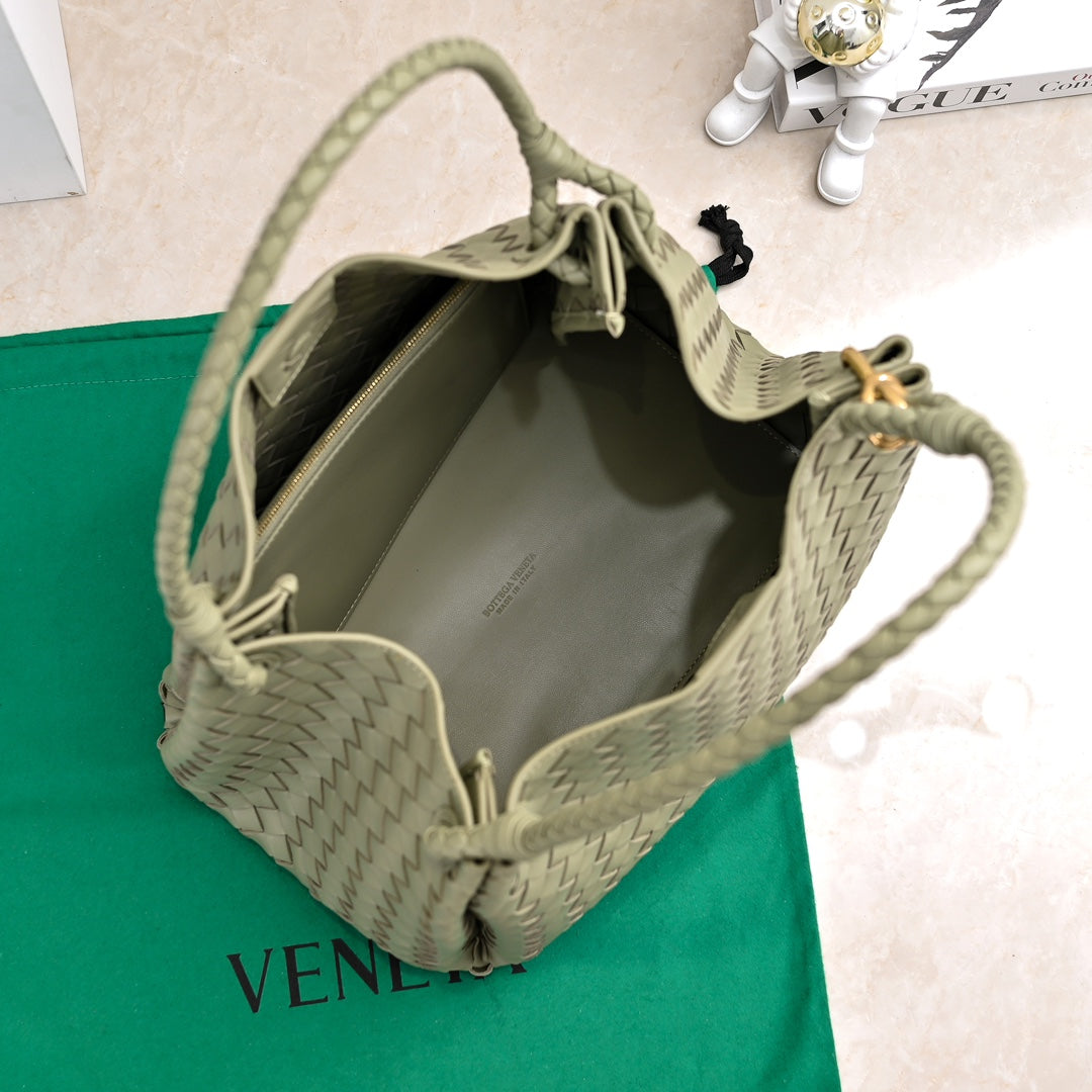 BV 26s Parachute Bag Sage Green Intrecciato Leather 291405