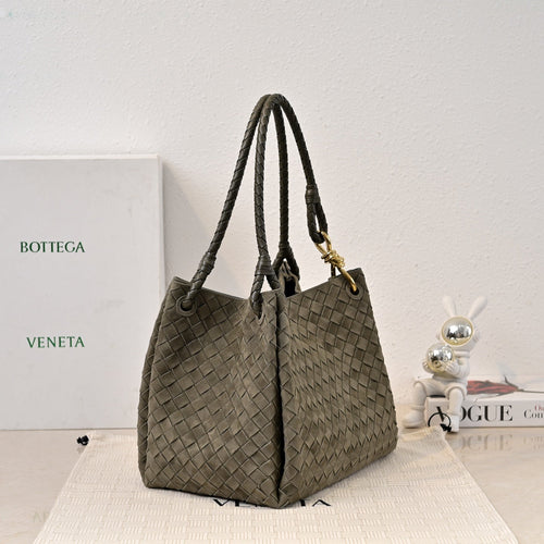 BV 26s Parachute Bag Olive Intrecciato Suede 291417