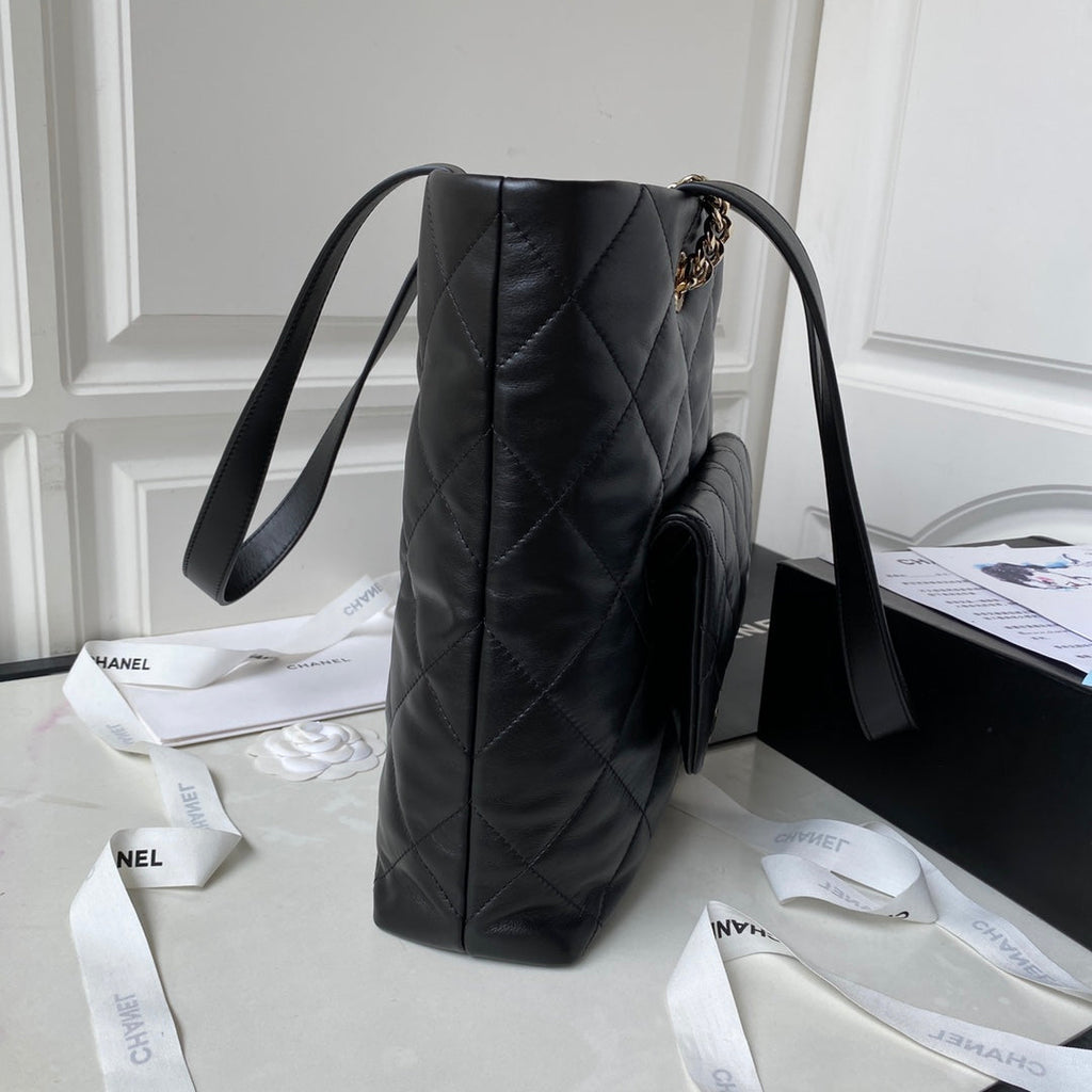 23P Hobo Shopping Black Calfskin Gold Hardware