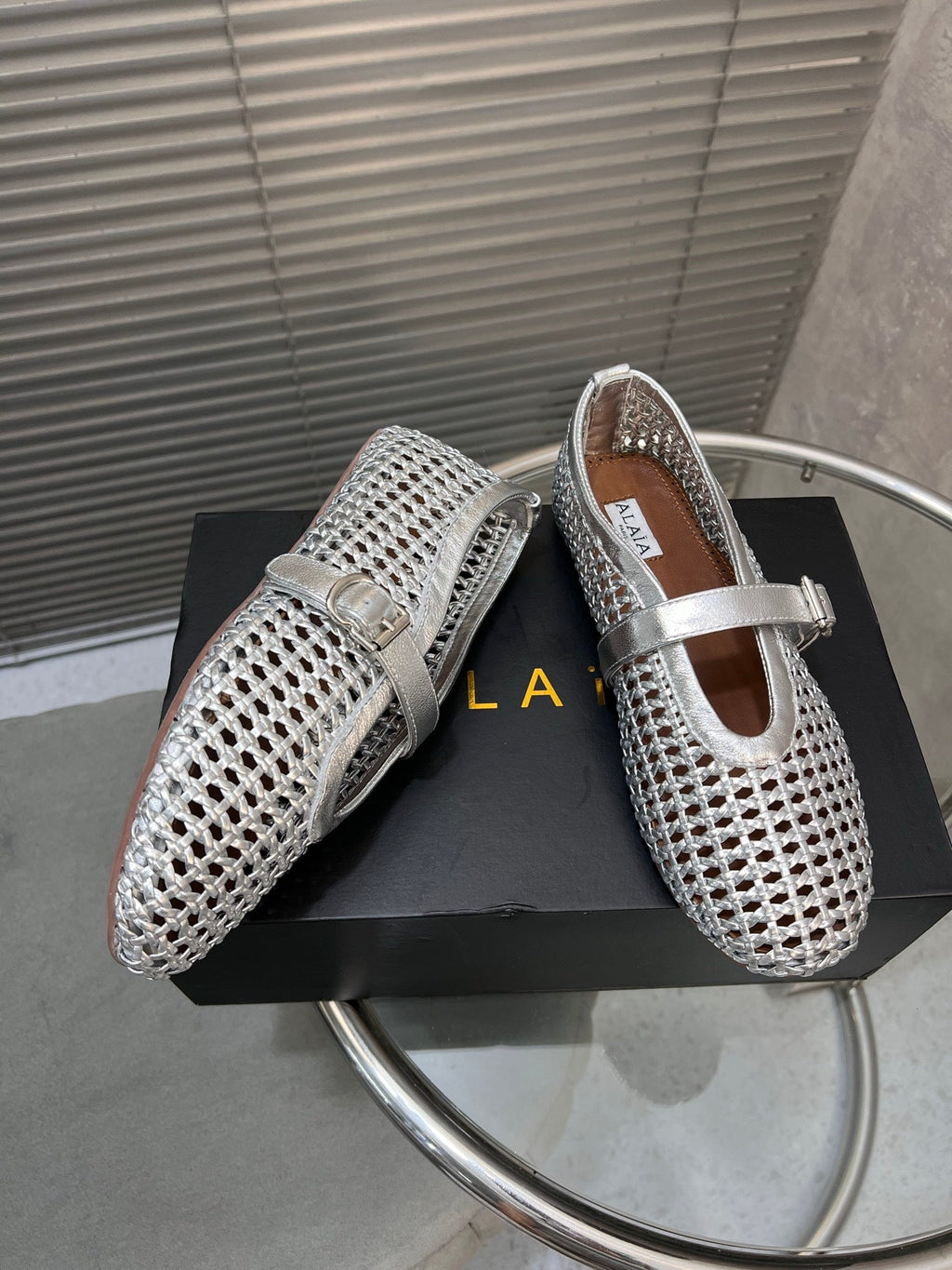 Alaia Braided Hollow Ballet Flats Silver Cowhide 300042
