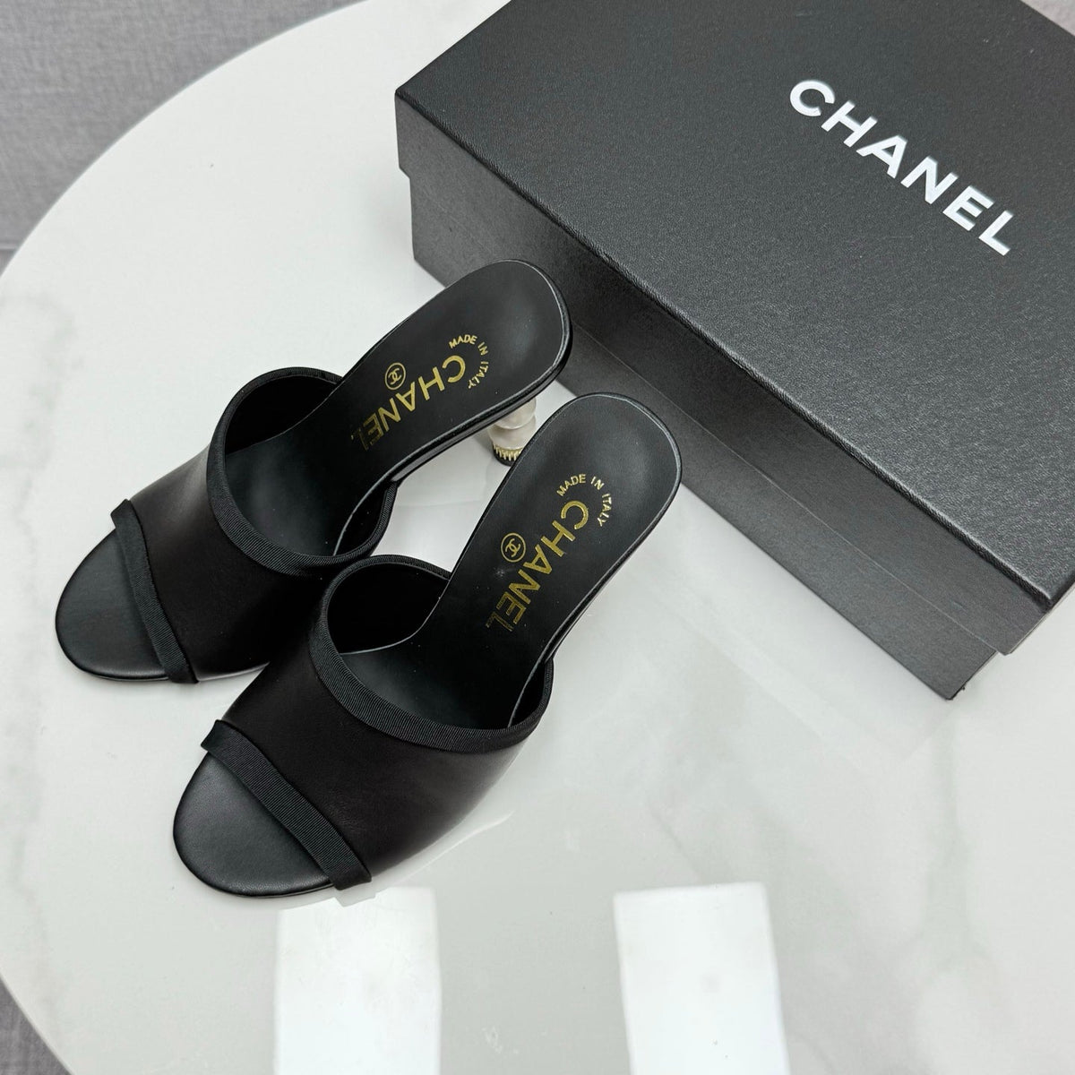 CC 25 High Heel Slippers 85mn Black Sheepskin 368792