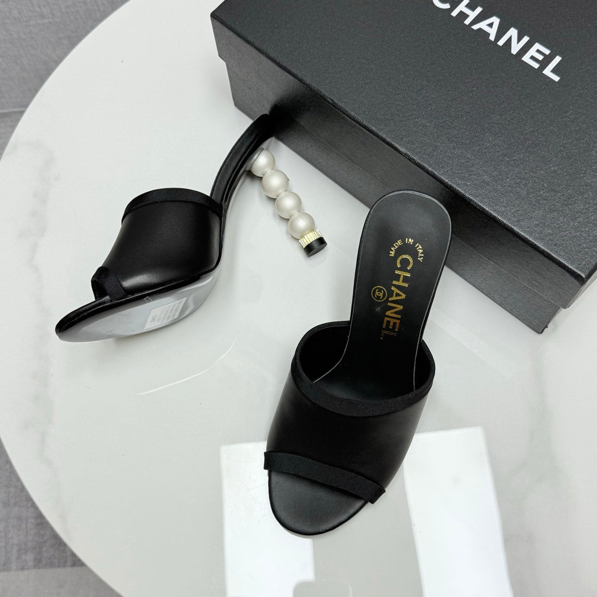 CC 25 High Heel Slippers 85mn Black Sheepskin 368792