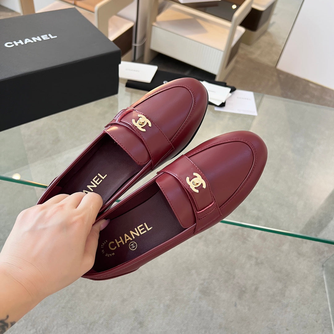 CC 25 Loafer Burgundy Sheepskin 338667