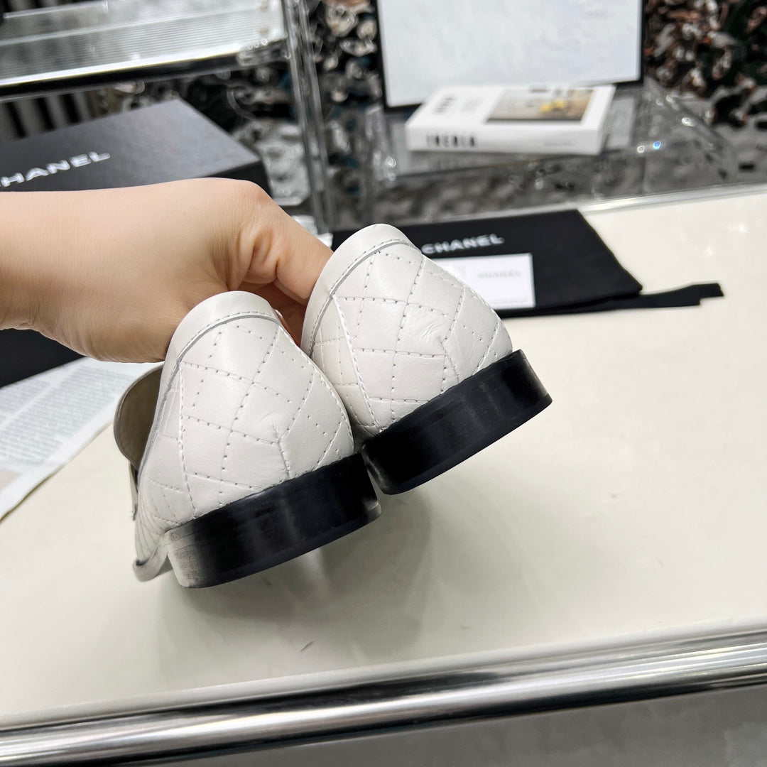CC 25 Loafer White Cowhide 338672