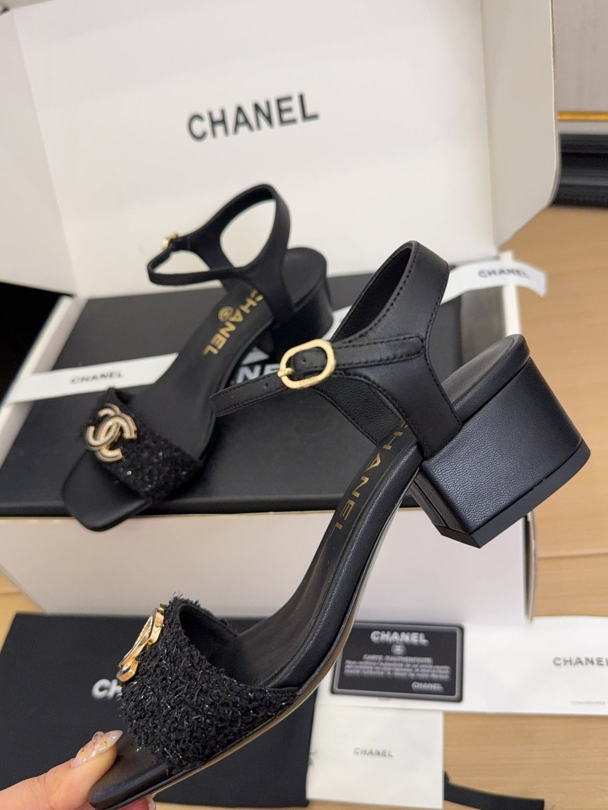 CC 25 High Heels 40 Sandals Black Fabric And Sheepskin Square Toe 277713