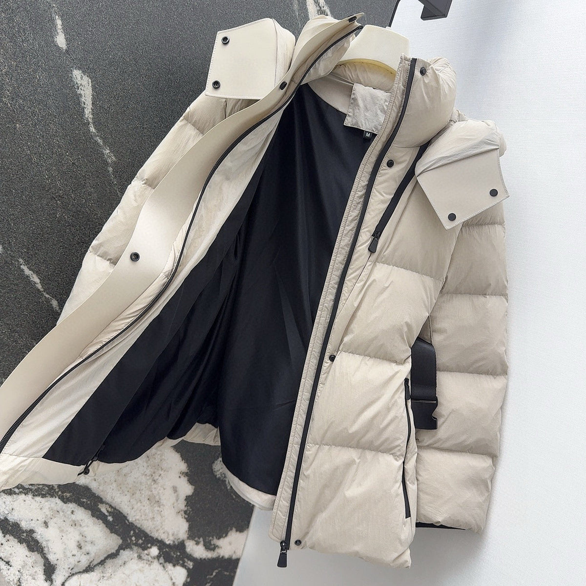 Burberry 25 Stand Collar Hooded Down Jacket White Polyester