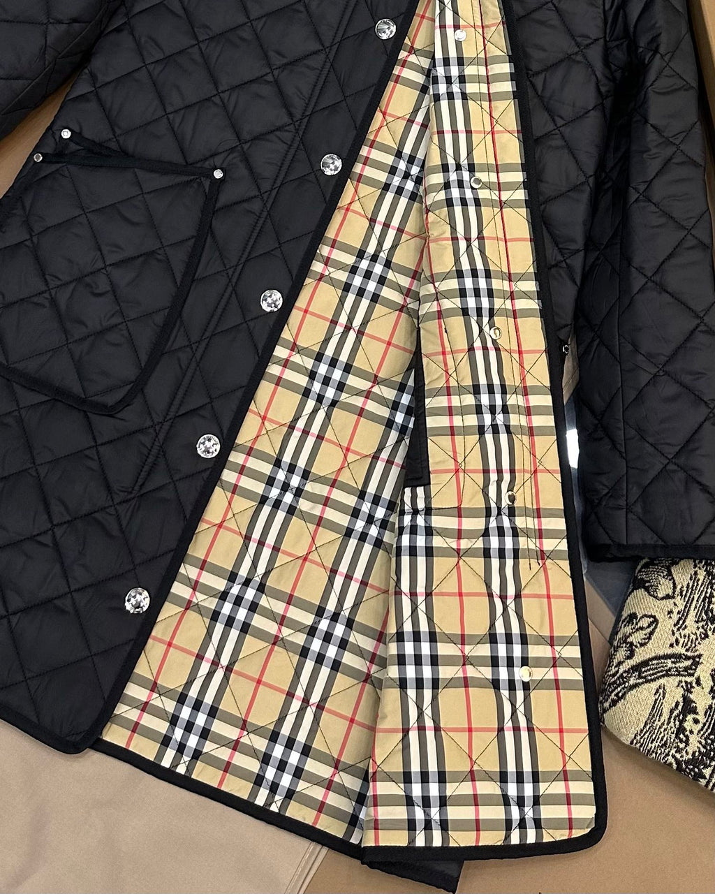Burberry 25 Quilted Hooded Long Coat Black Polyester Cotton