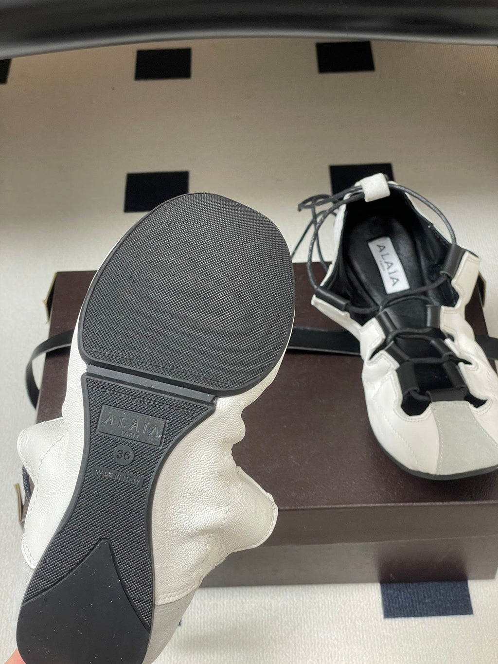 Alaia Fold Laced Ballet Flats White Cowhide 835282
