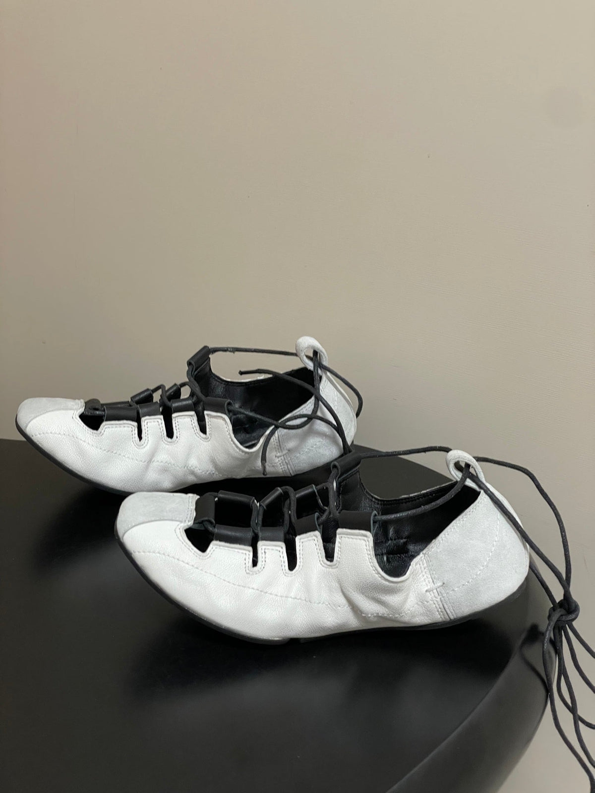 Alaia Fold Laced Ballet Flats White Cowhide 835282