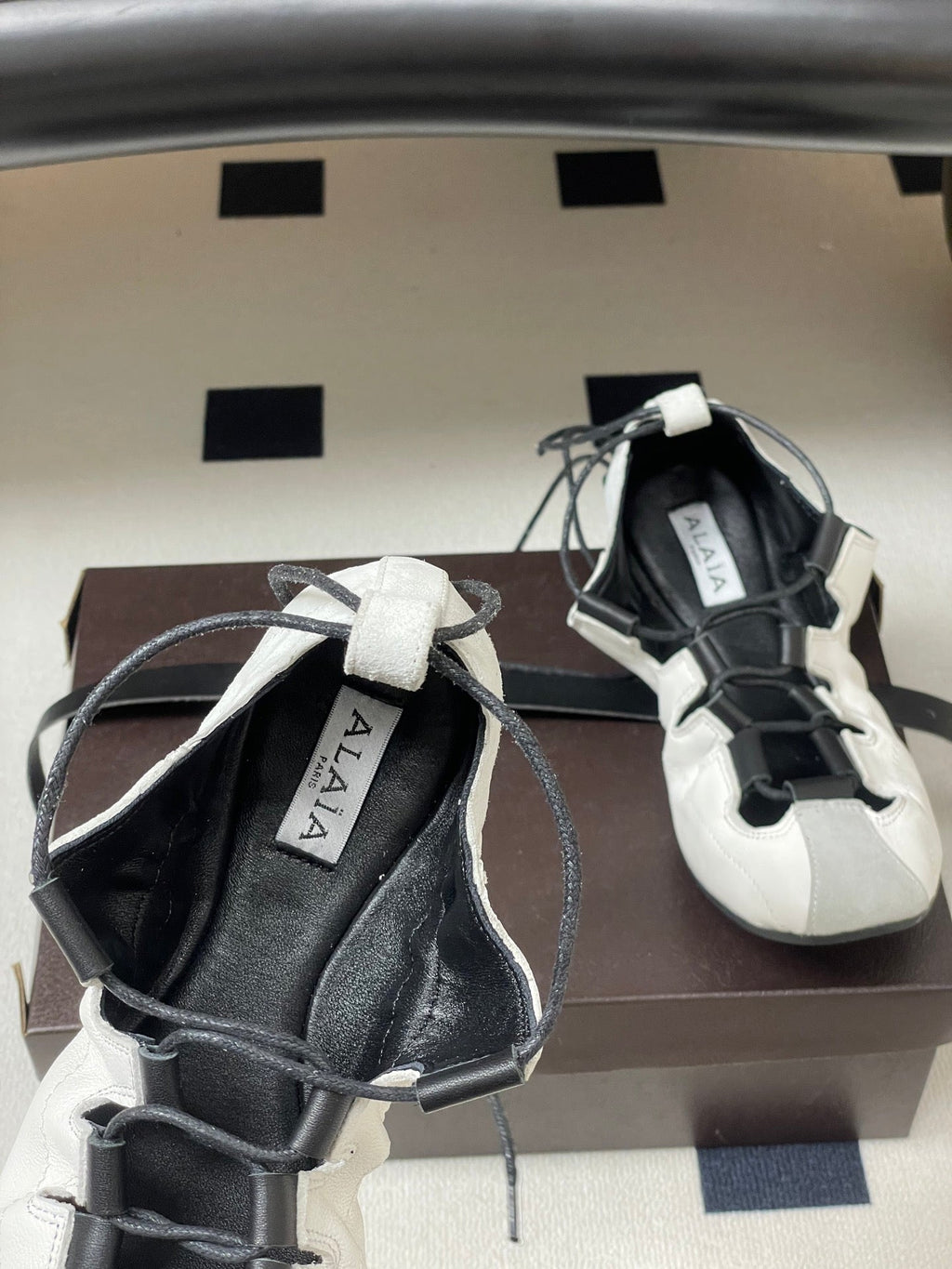 Alaia Fold Laced Ballet Flats White Cowhide 835282