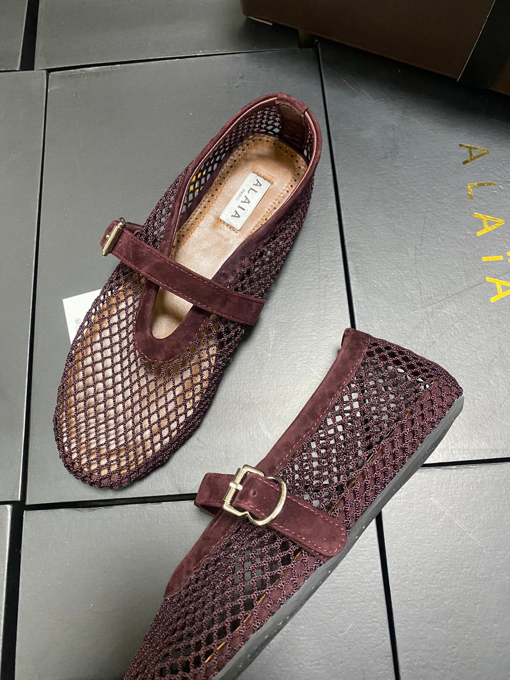 Alaia 26s Mesh Mary Jane Flats 1cm Burgundy Suede SHW 110704