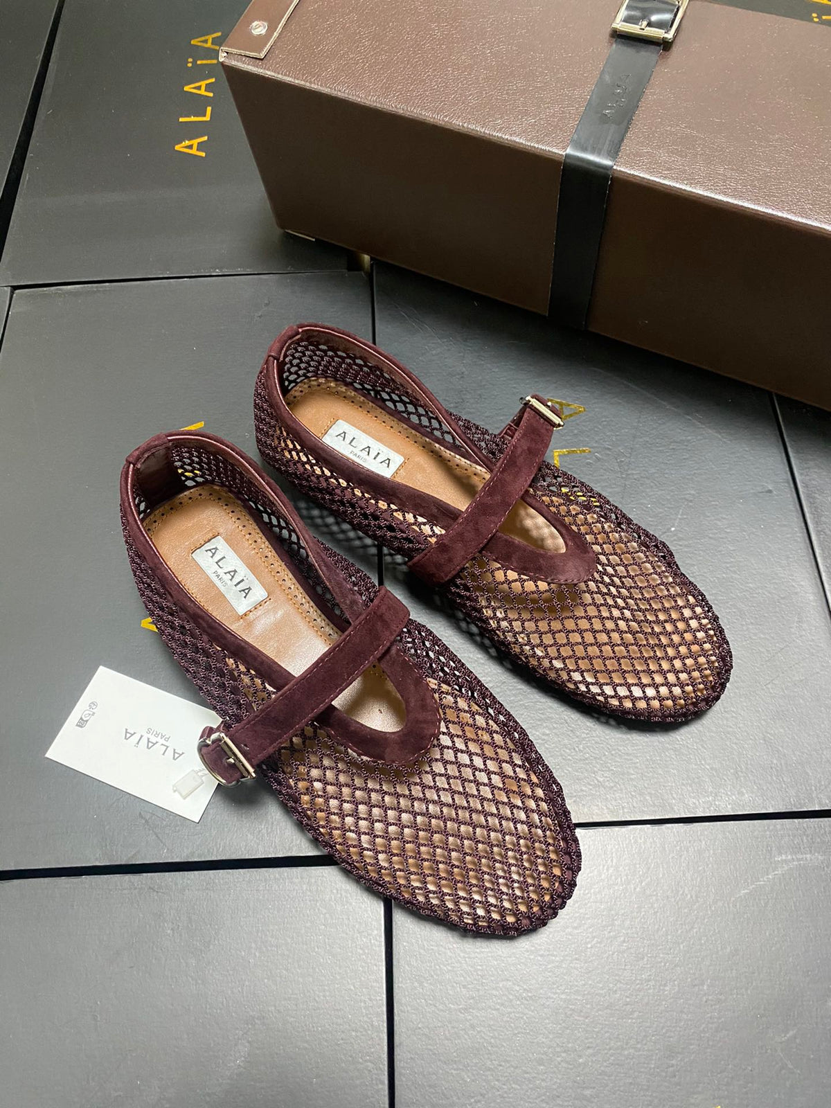 Alaia 26s Mesh Mary Jane Flats 1cm Burgundy Suede SHW 110704