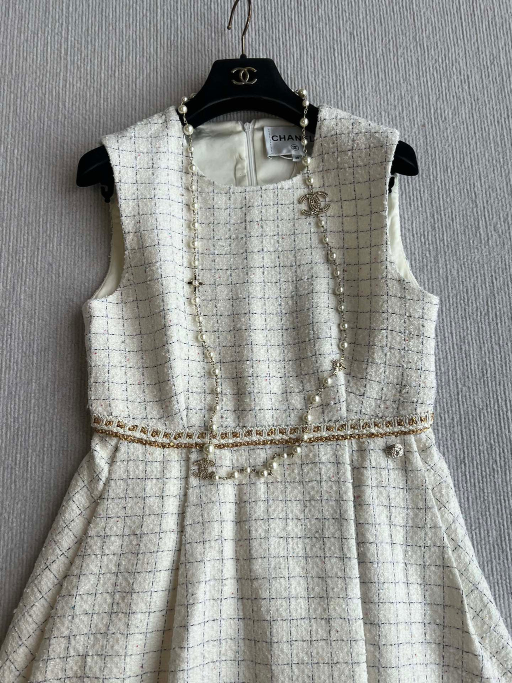 CC 25 Dress White Linen 300131