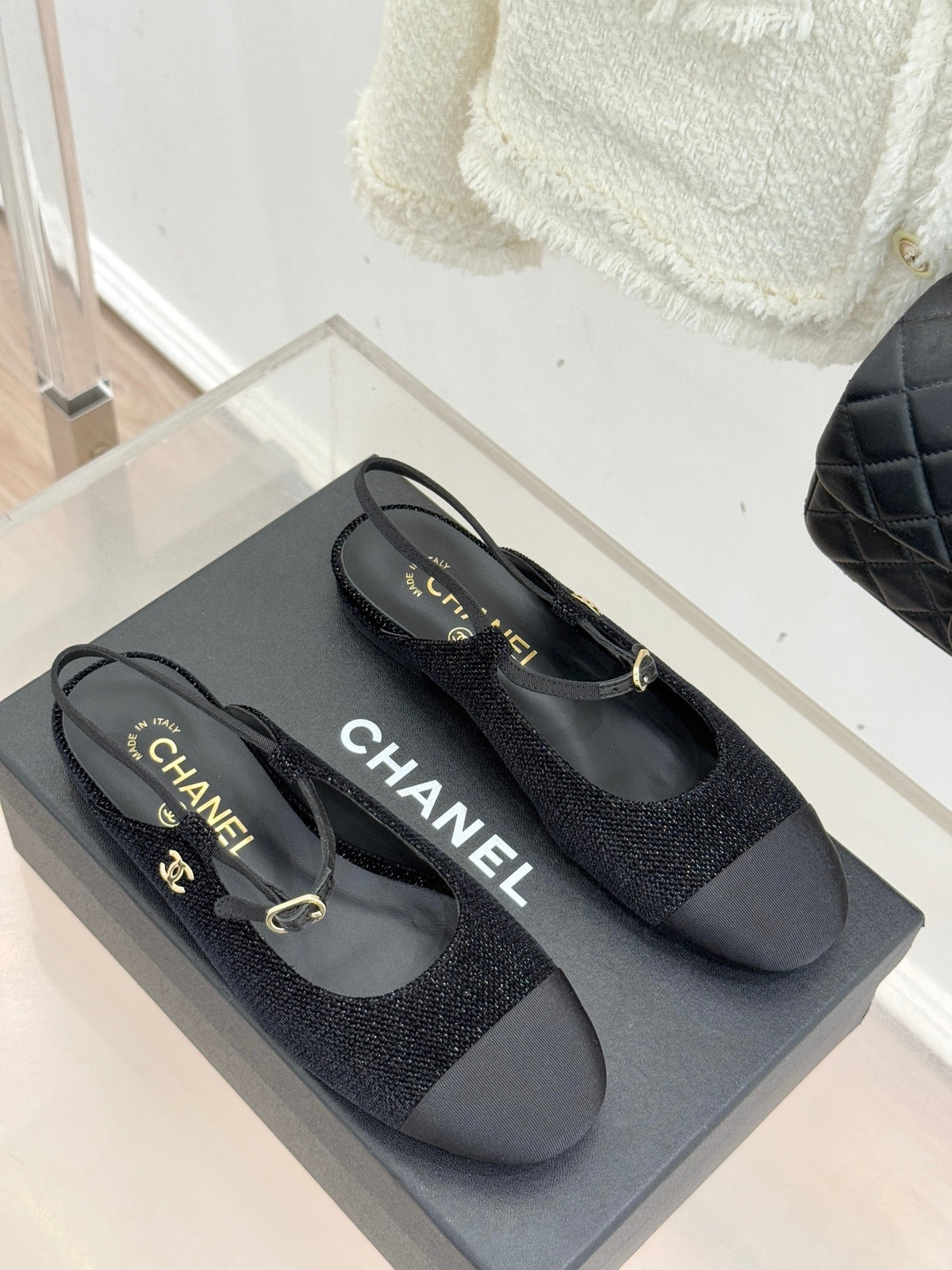 26C Two-tone Double C Flat Shoes Black Tweed 557690