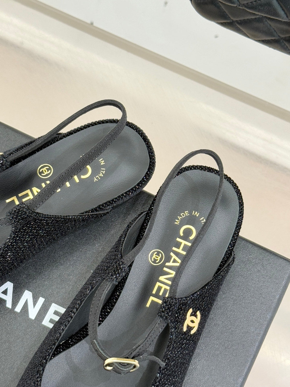 26C Two-tone Double C Flat Shoes Black Tweed 557690