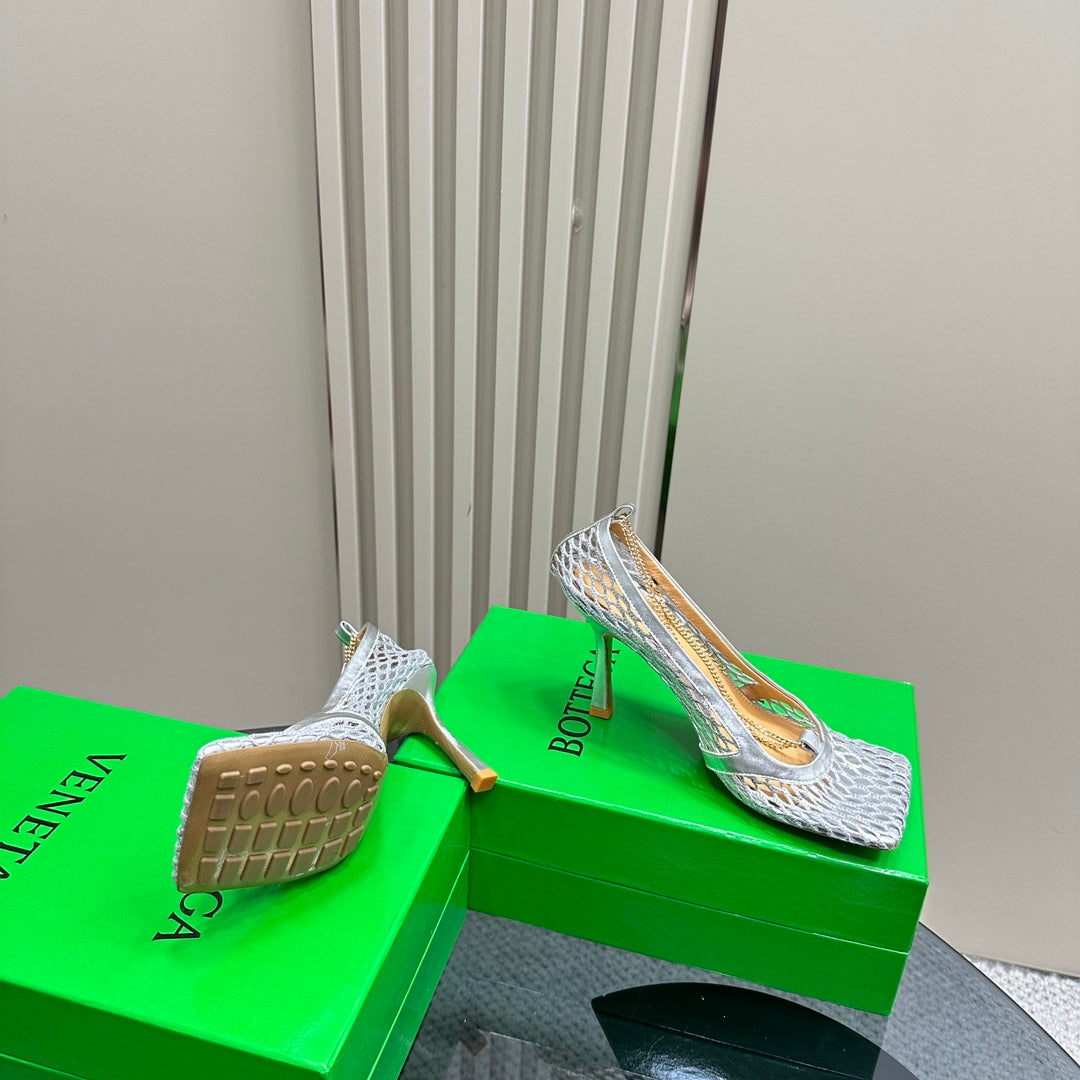 BV 26s High Pump 9cm Silver Metallize Mesh Leather