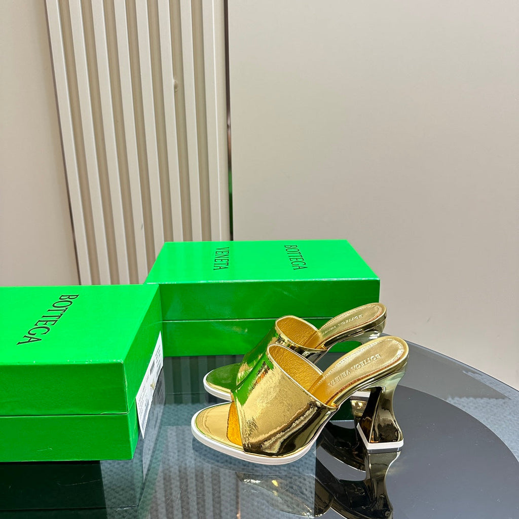 BV 26s High Mule 9.5cm Gold Calfskin