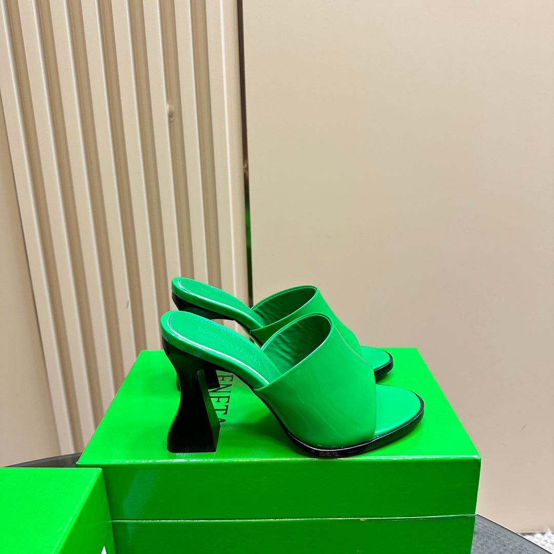 BV 26s High Mule 9.5cm Emerald Green Calfskin