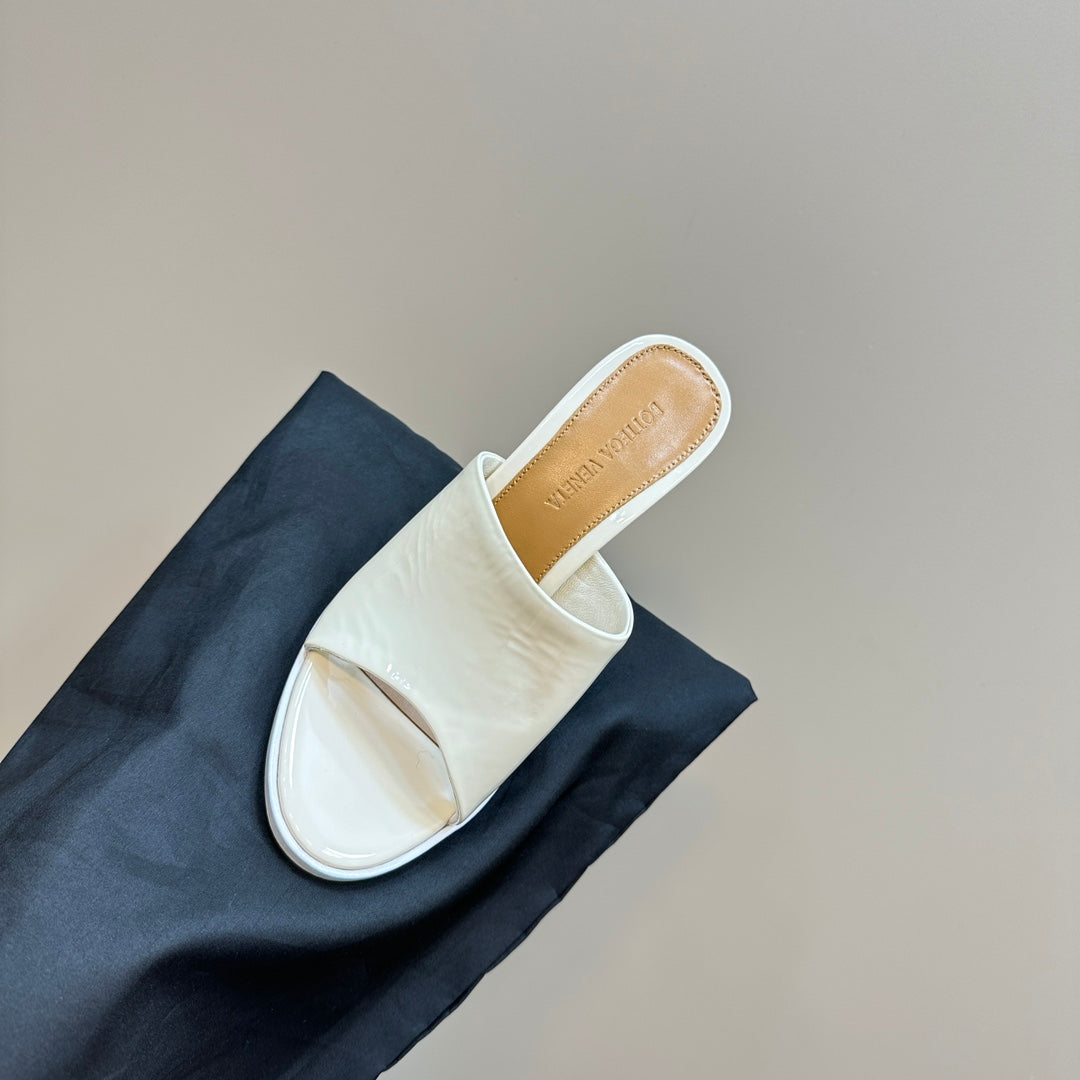 BV 26s High Mule 9.5cm White Calfskin