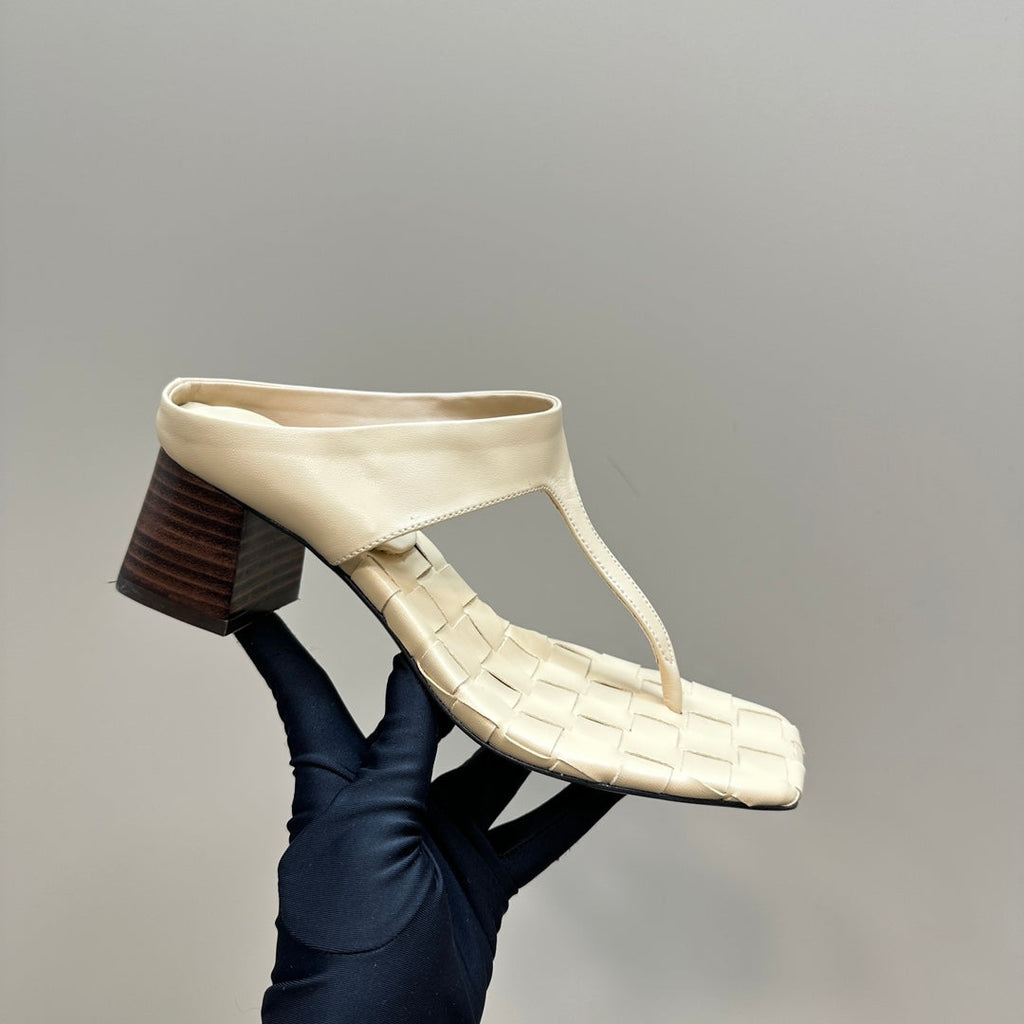 BV 26s Marella Thong 5.5cm Light Beige Intrecciato Leather