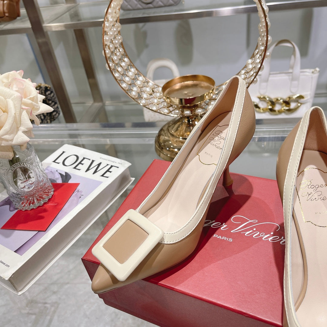 Belle Viv Metal Buckle Pumps 85 Camel Patent Leather