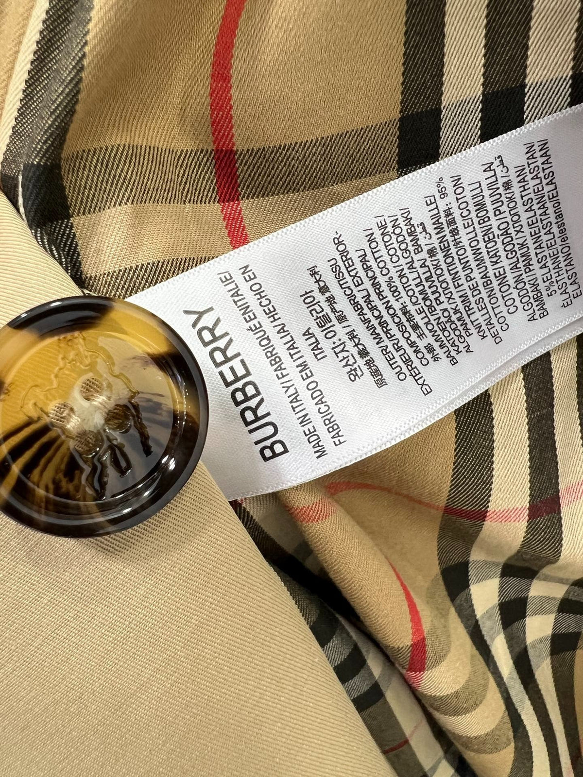 BURBERRY WINDBREAKER JACKET 275088