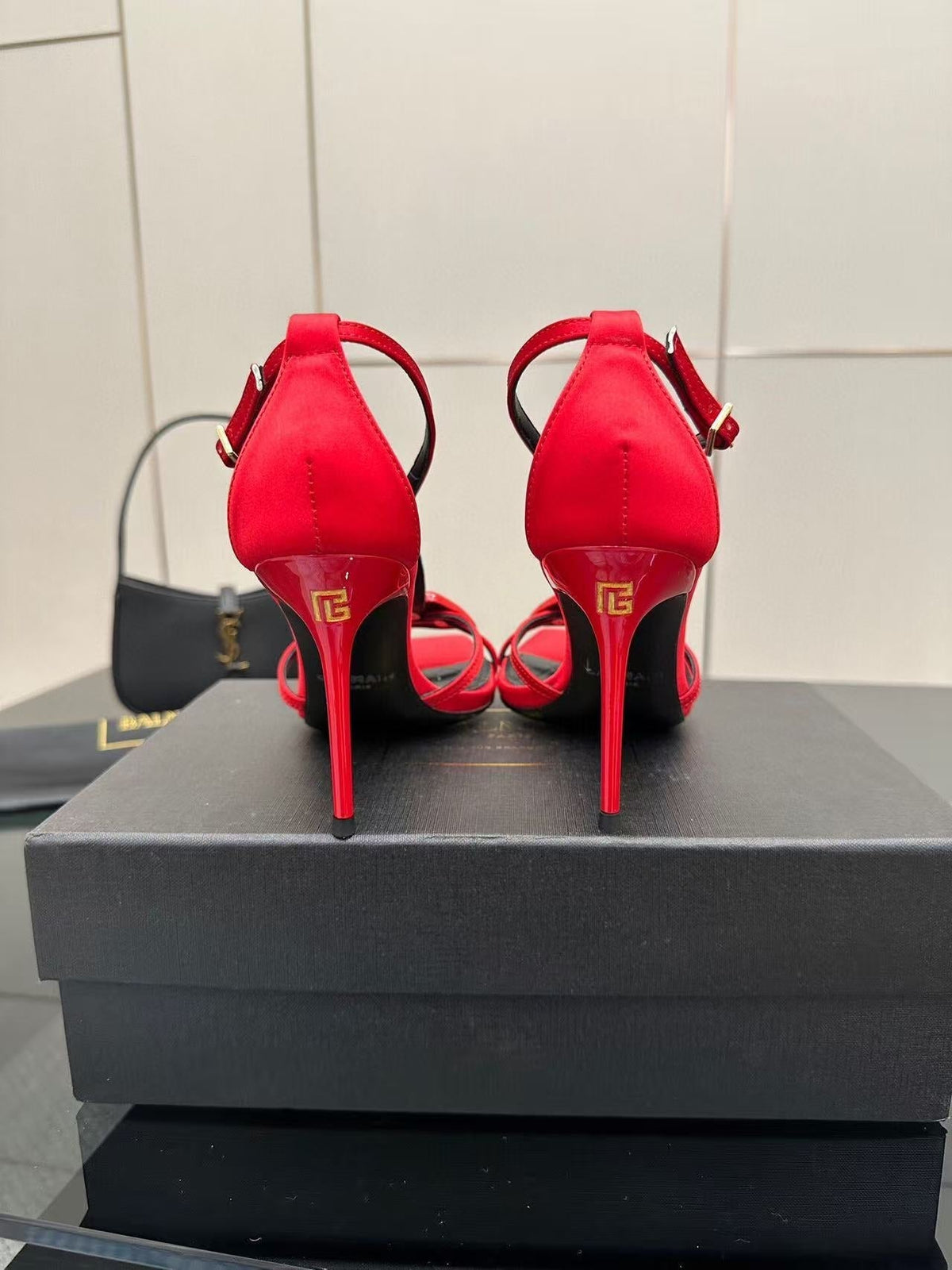 Balmain Lips 105MM Sandals Red Leather