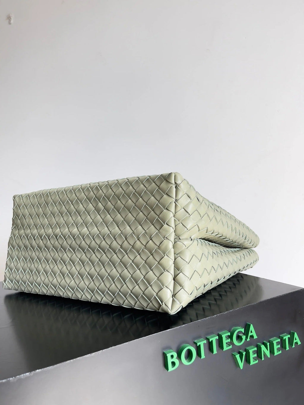 Bottega Veneta 2026 Andiamo Bag 45cm Green Nappa Leather