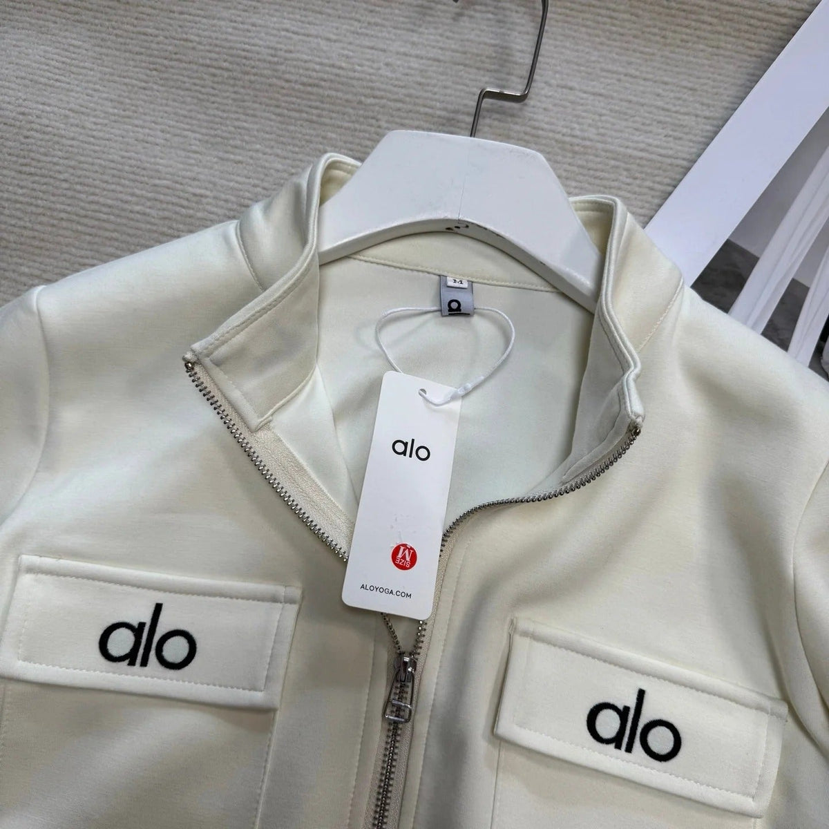 ALO SPORTSWEAR SET STYLE 37