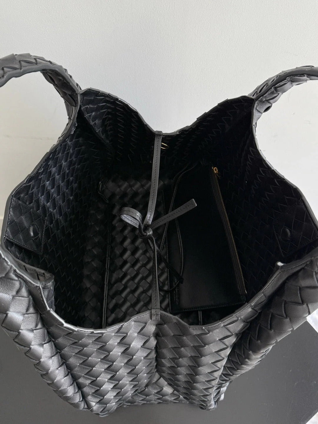 BV 2026 Campana Shoulder Bag 39cm Black Leather