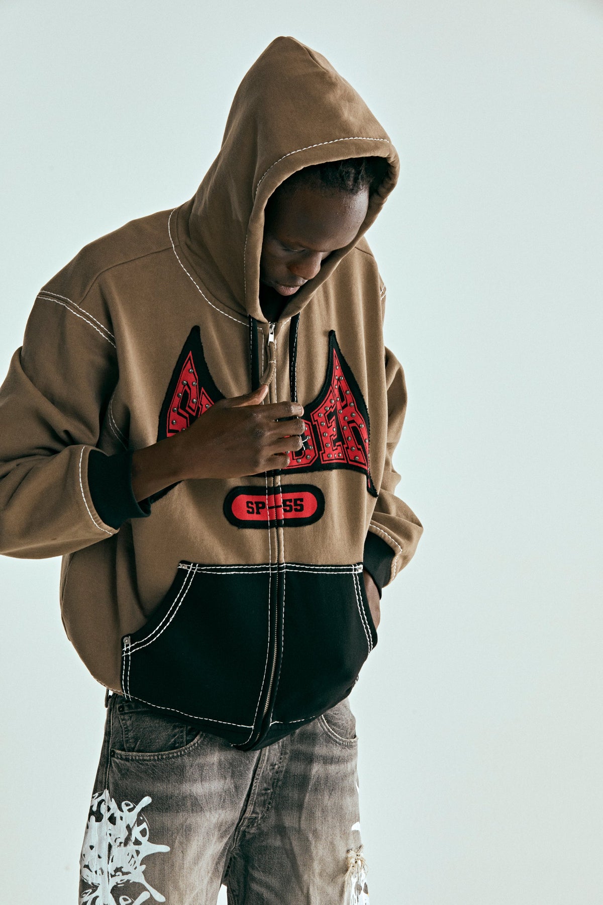 T&F ZIP HOODIE