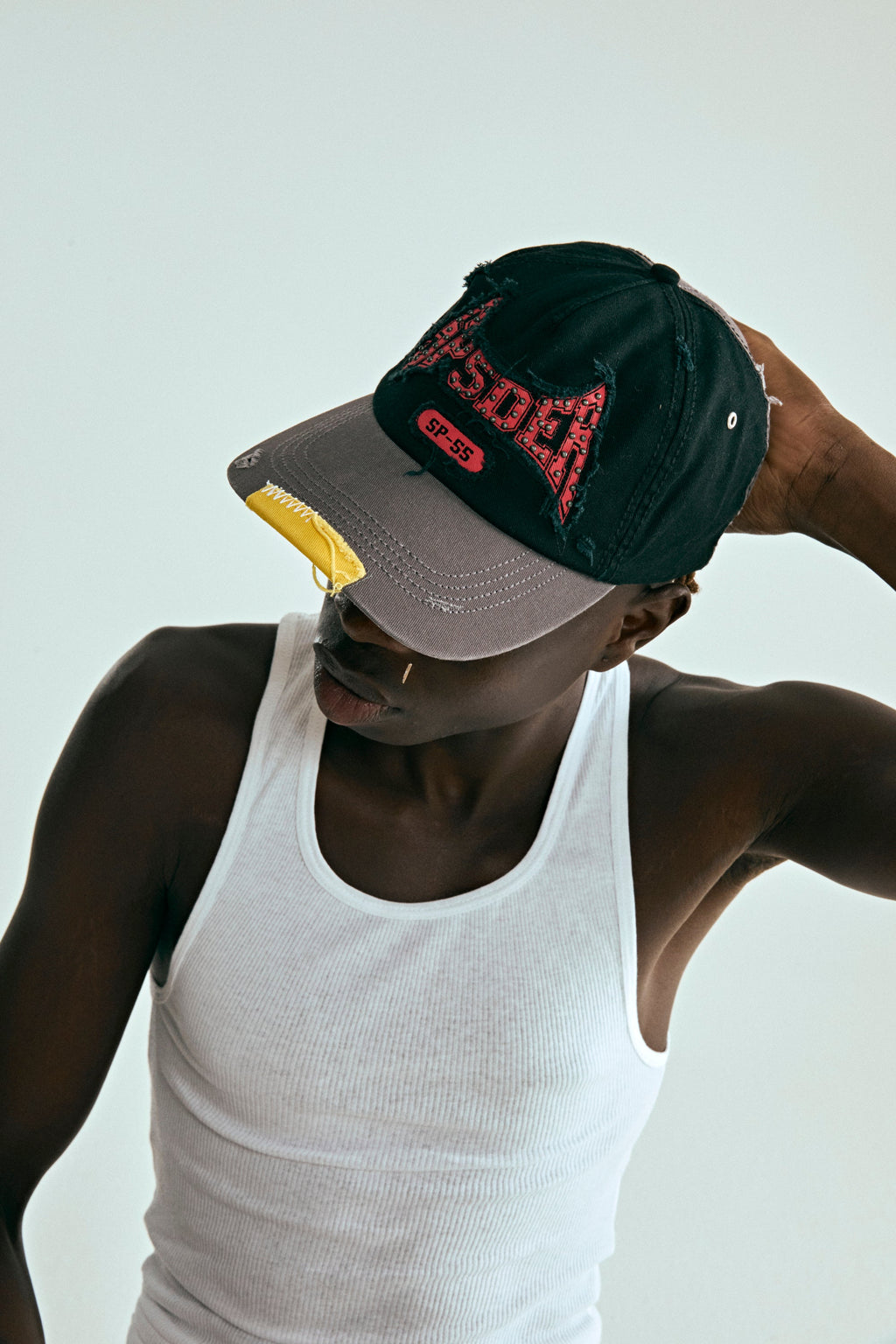 T&F 6-PANEL