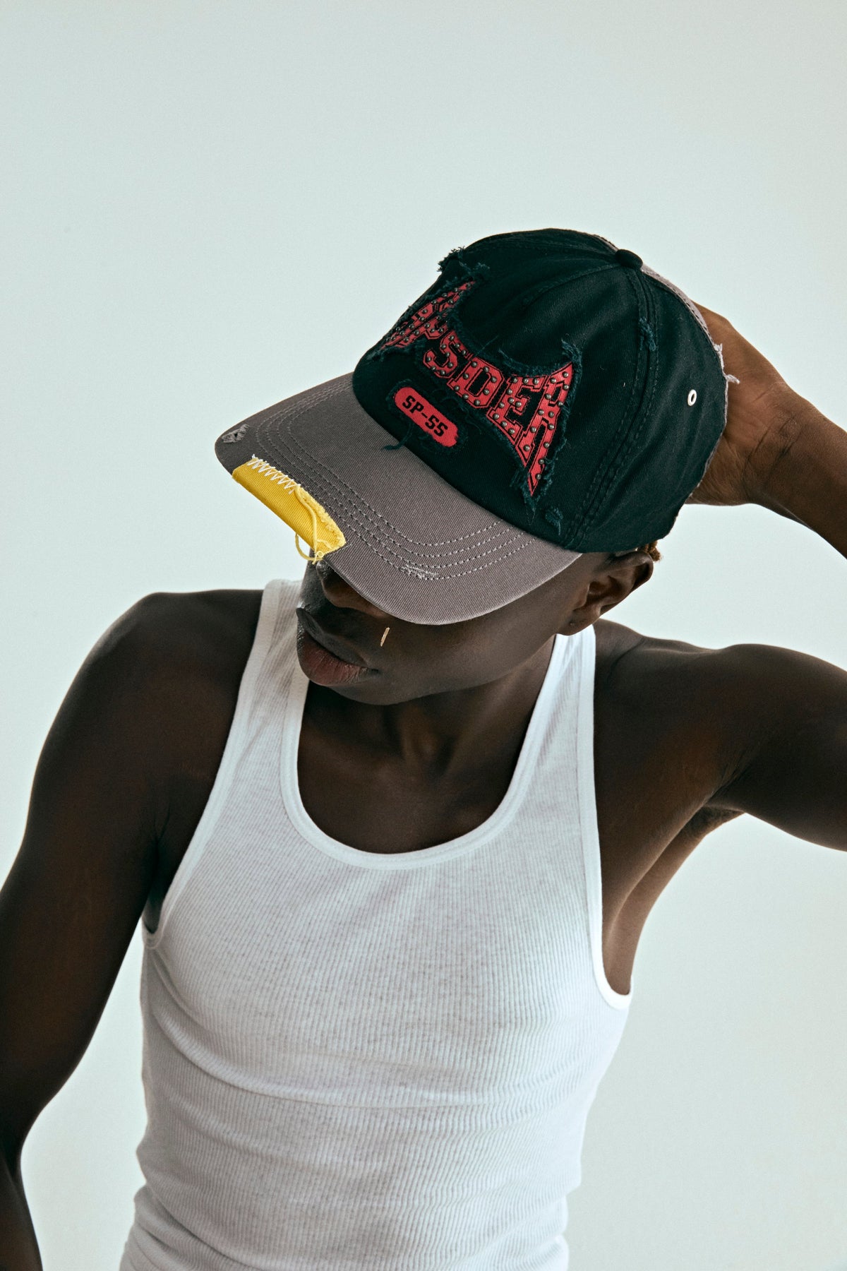 T&F 6-PANEL