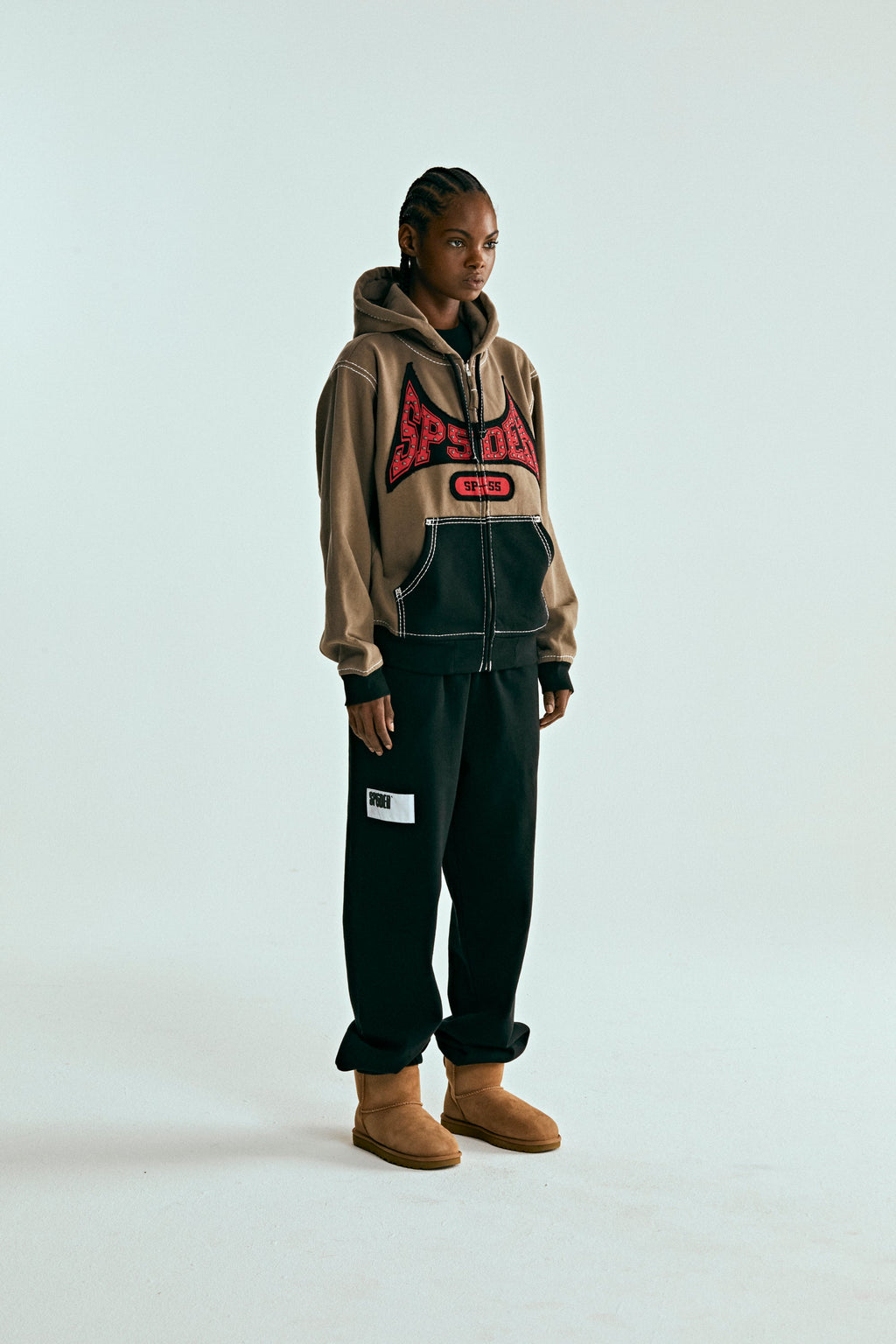T&F ZIP HOODIE