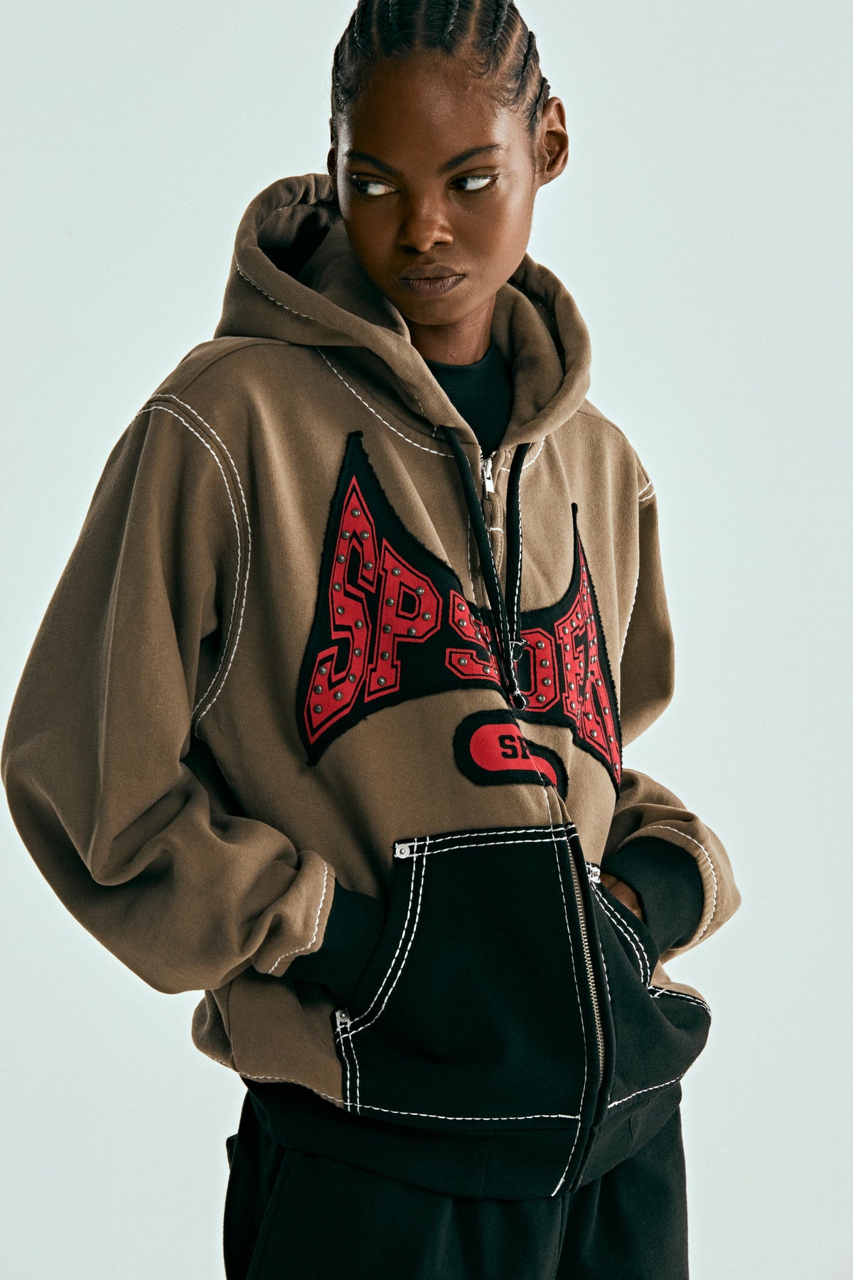 T&F ZIP HOODIE