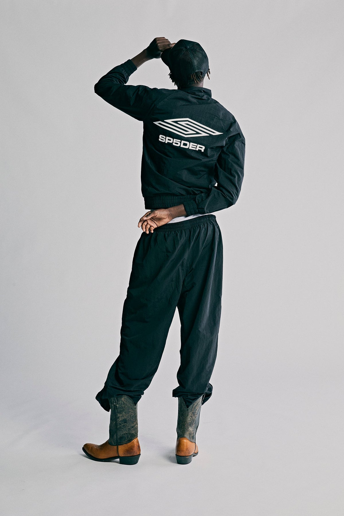 SP5DER PRO WINDBREAKER